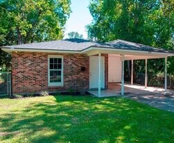 Building Photo - 3736 Alliquippa St