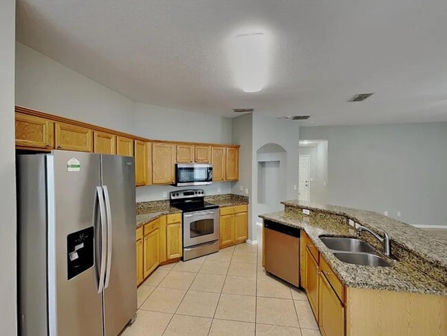 Building Photo - 5067 Hook Hollow Cir