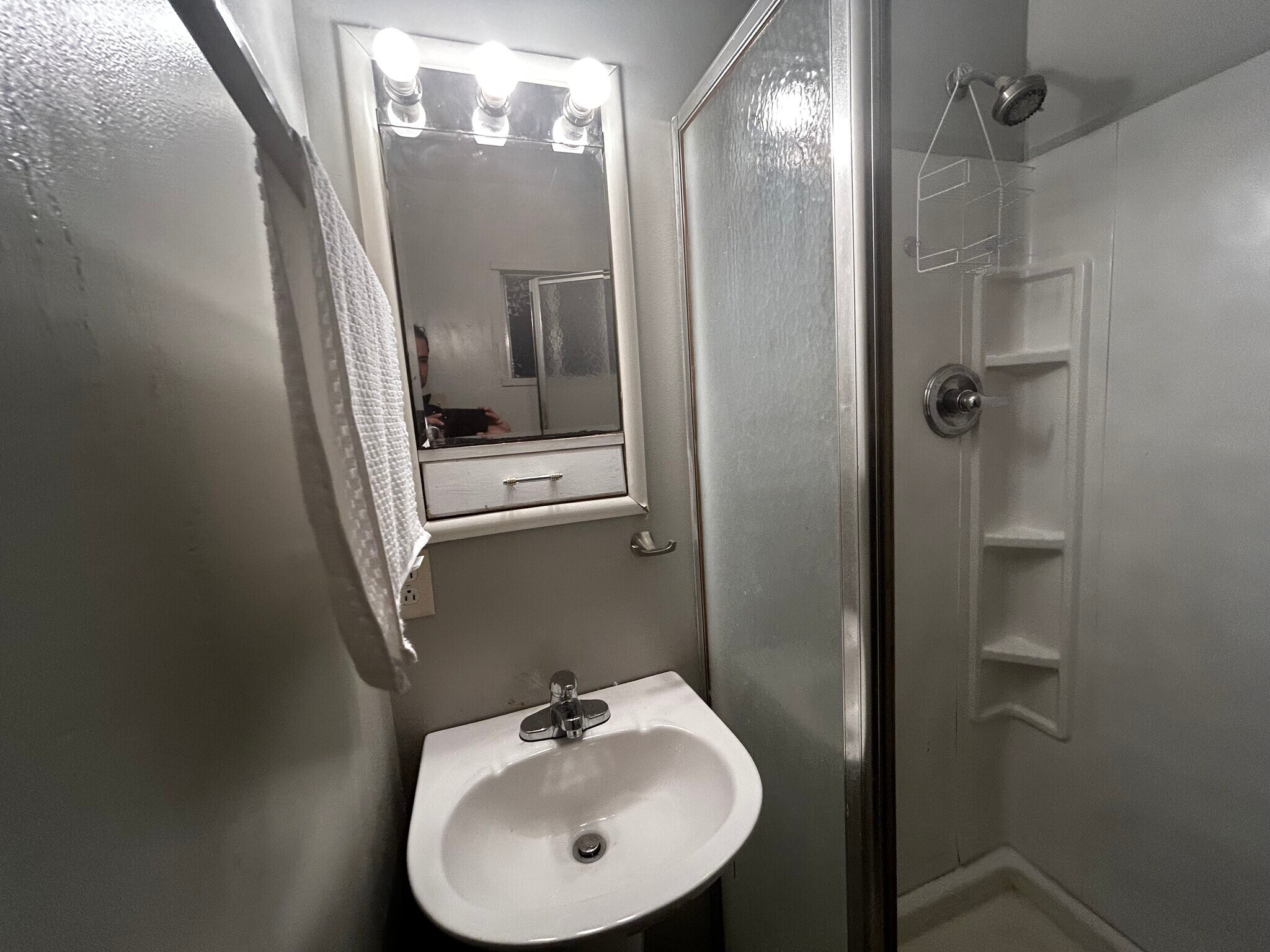 Building Photo - 2063 Newhaven Dr