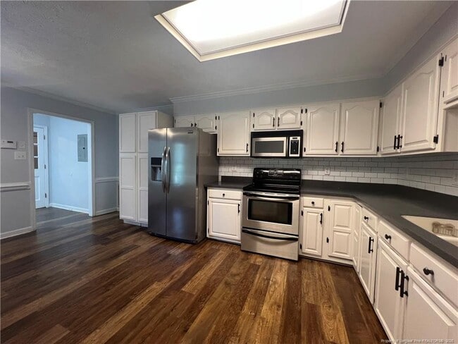Building Photo - 5517 Kenmure Pl
