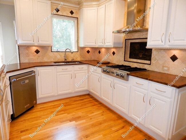 Building Photo - 125 Broadwell Oaks Ct