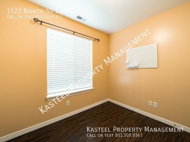 Building Photo - 1522 N 50 E