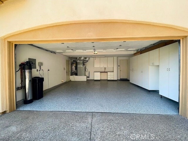 Building Photo - 8058 Gilman Ct