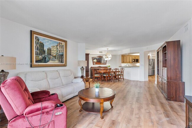 Building Photo - 9599 Weldon Cir