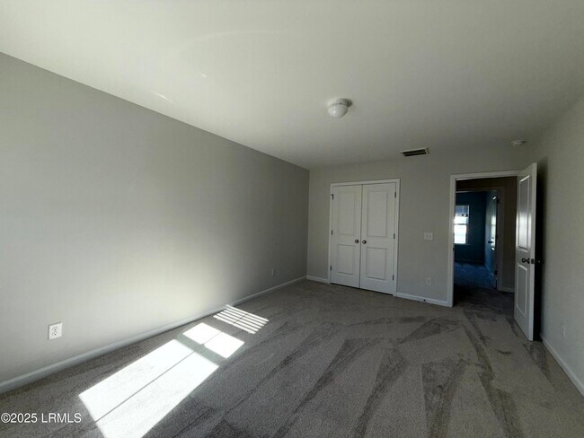 Building Photo - 1069 S Innovation Dr