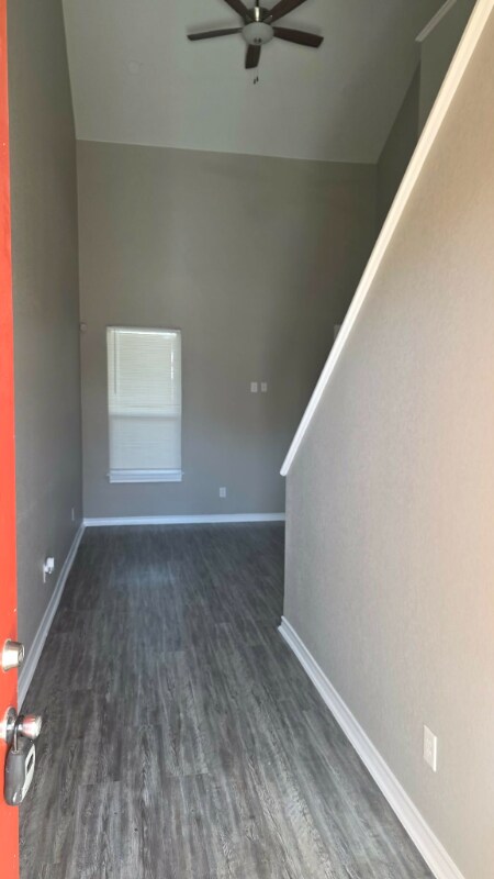 Building Photo - 1231 Rivas St