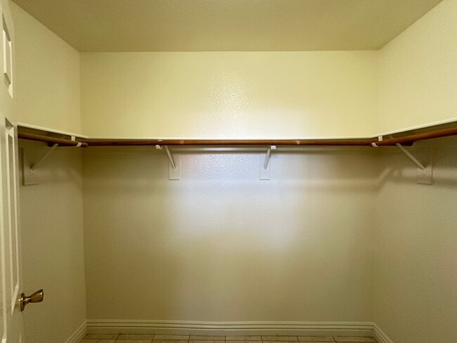 Building Photo - TIMBER CREEK