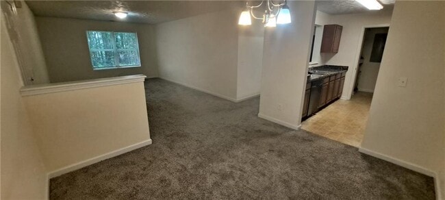 Building Photo - 7104 Fairington Ridge Cir