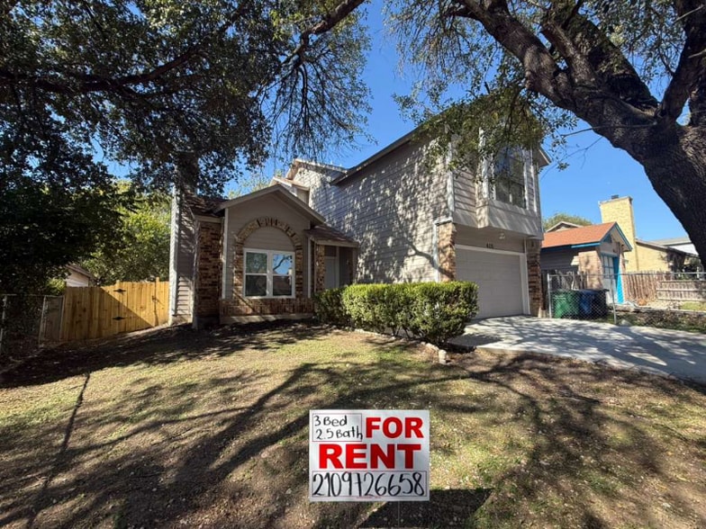 Building Photo - 4135 Sunrise Pt Dr