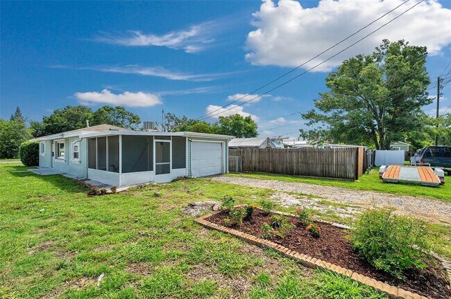 Building Photo - 375 58th St N