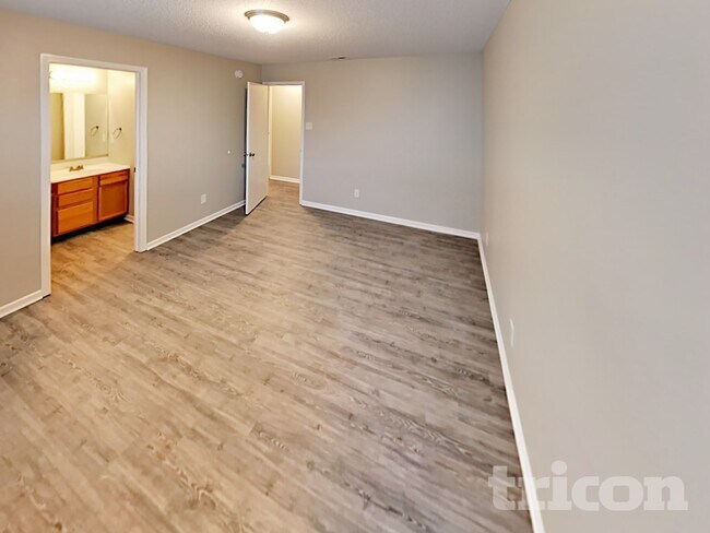 Building Photo - 1826 Blue Pine Ln