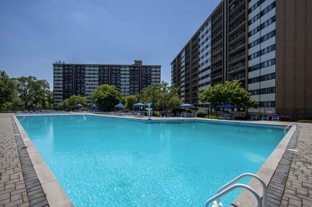 Primary Photo - Rahway Plaza Apartments