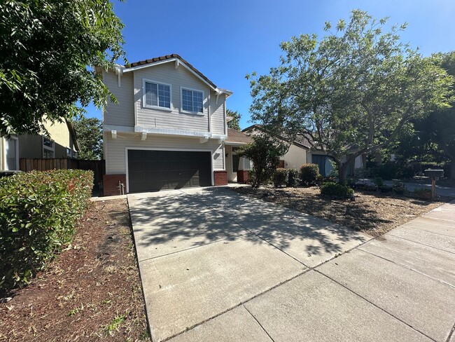 Building Photo - Beautiful 3 Bedroom, 2.5 Bath Antioch Home