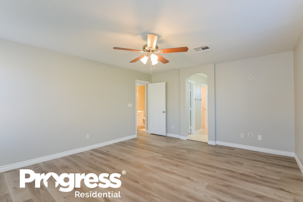 Building Photo - 10413 Gunpowder Falls St