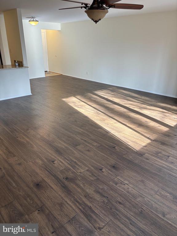 Building Photo - 1812 Hickory Cir