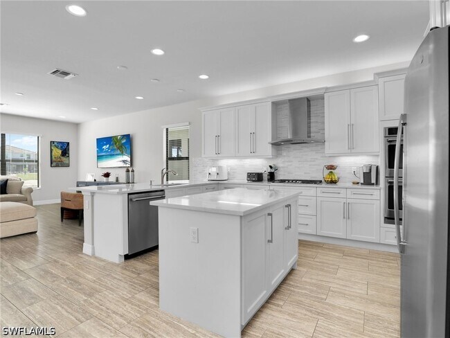 Building Photo - 4478 Kensington Cir