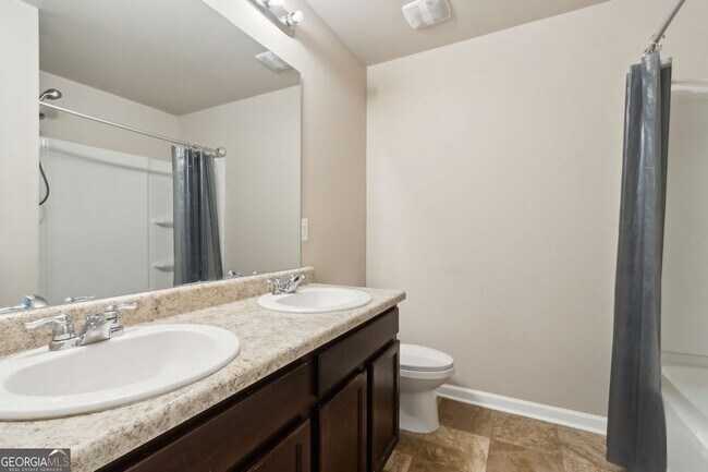 Building Photo - 151 Humphry Ct