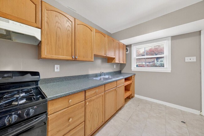 Building Photo - 219 Presley Rd