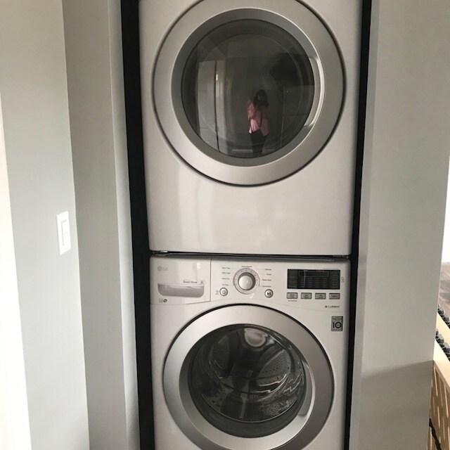 Building Photo - KENSINGTON STUDIO $1850