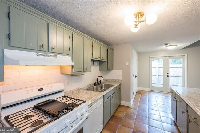 Building Photo - 1135 Worthington Hills Dr