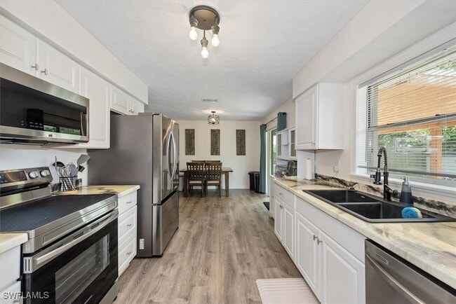 Building Photo - 18510 Flamingo Rd