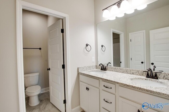 Building Photo - 602 Penny Jar Ln NW