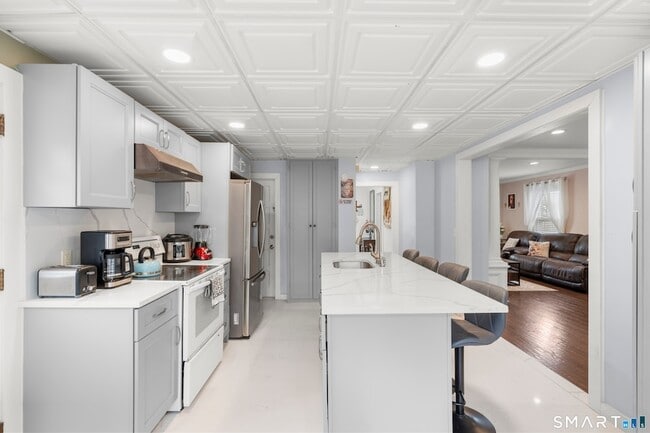 Building Photo - 38 Wooster Hts Rd