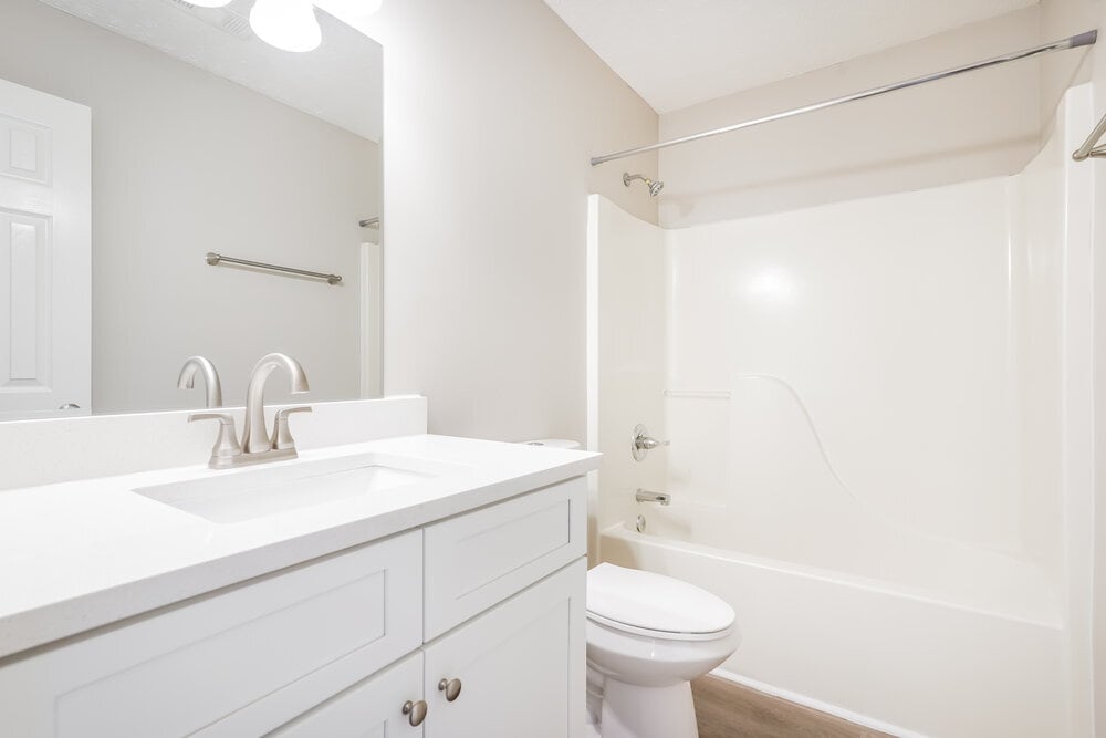 Building Photo - 4006 Deer Run Trce