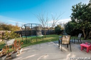 Building Photo - 9106 Mare Country