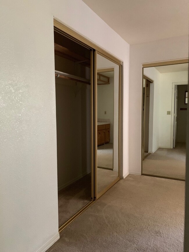 Building Photo - Spacious 3-Bedroom Home with Greenbelt Views & Landscaping Included