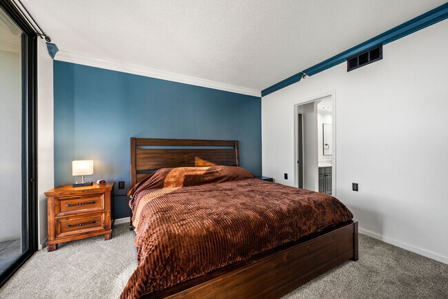 master bedroom - 1130 Piedmont Ave NE
