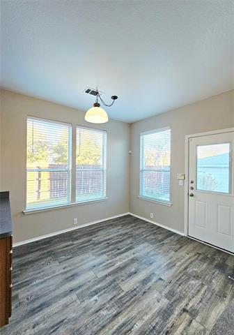 Building Photo - 10736 Traymore Dr