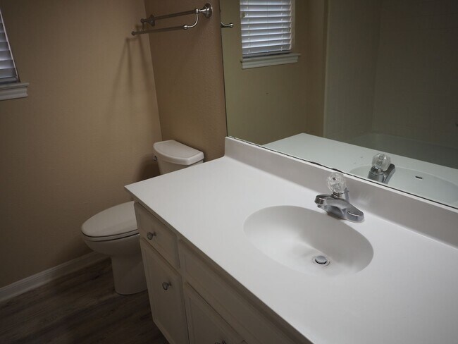 Building Photo - 3845 Ranch Road 2222