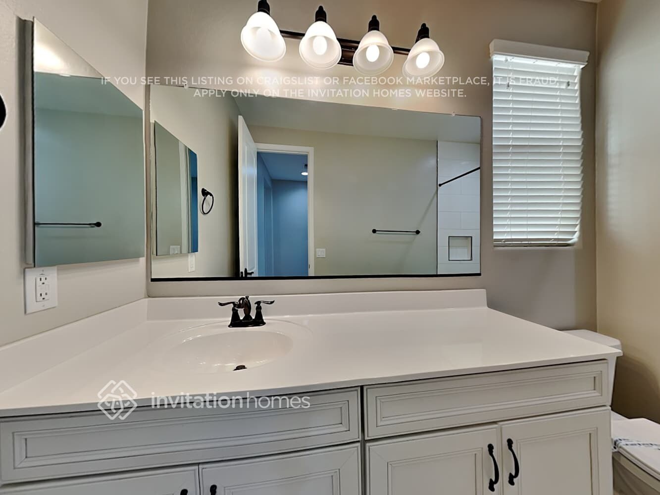 Building Photo - 19615 W Montecito Ave