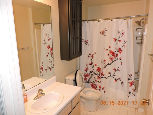 Building Photo - 1BD/1BA FURNISHED CONDO at CYPRESS FAIRWAYS