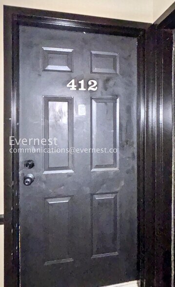 Building Photo - 5316 Pershing Ave