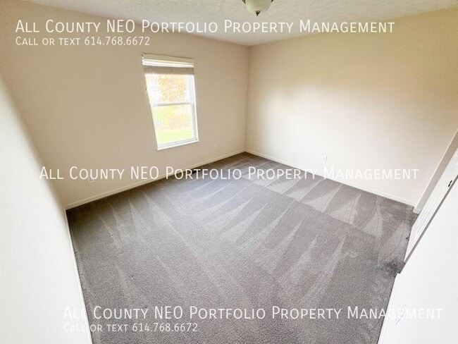 Building Photo - 2919 Woodstone Dr