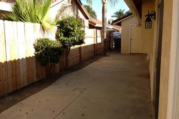 Building Photo - 29664 Woodlands Ave