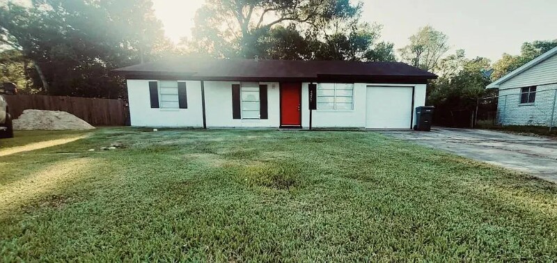 Building Photo - 5275 Berard Cir