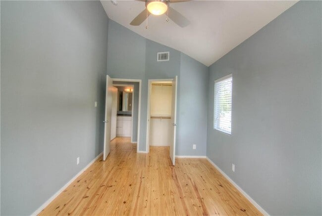 Building Photo - 4527 Depew Ave