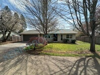 Building Photo - 18138 Seaman Ave