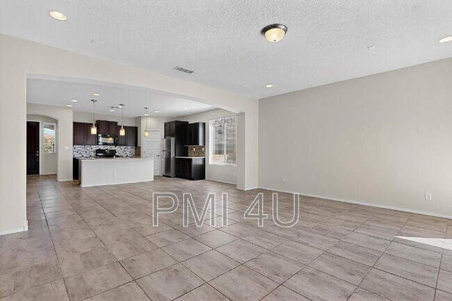 Building Photo - 7110 Overview Rd NE