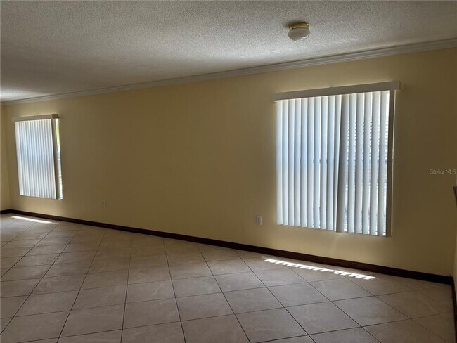 Building Photo - 3524 Chinaberry Ln