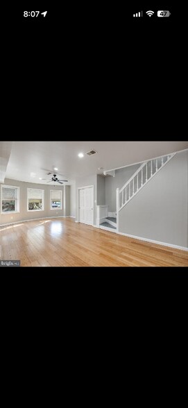 Building Photo - 109 W Logan St