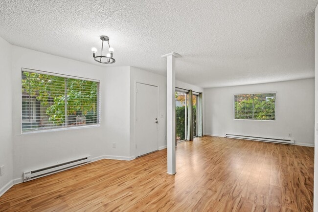 Building Photo - 1220 Mission Blvd