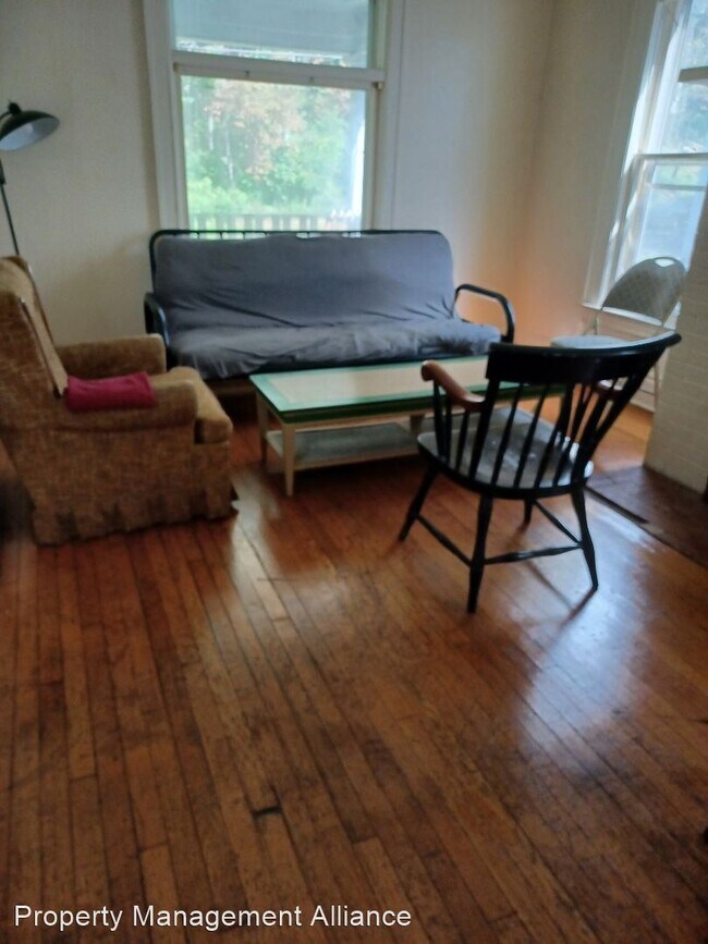 Building Photo - 6 br, 2.5 bath House - 728 Westcott Street
