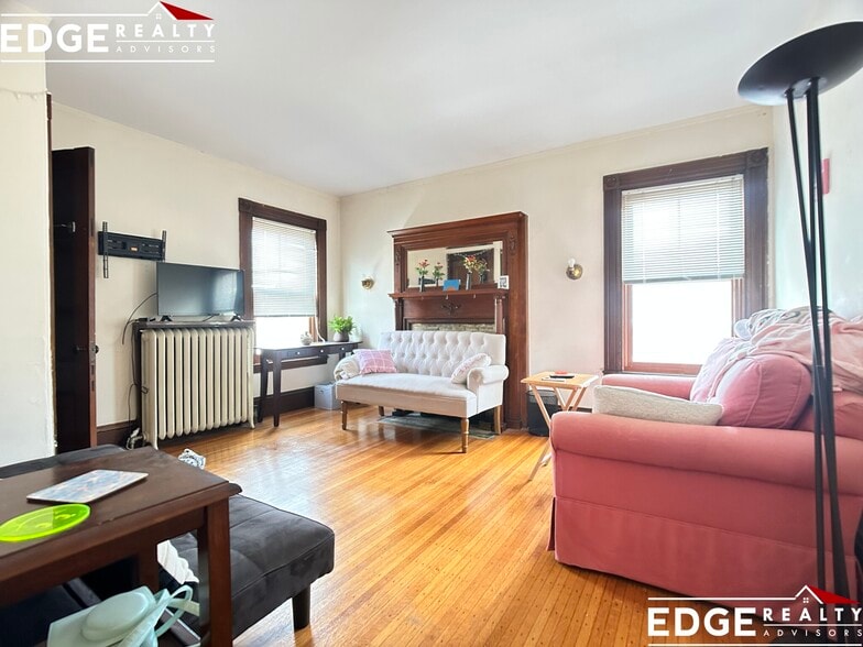 Building Photo - 15 Elko St