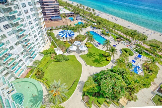 Building Photo - 5151 Collins Ave