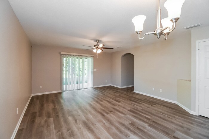 Building Photo - 77830 Lumber Creek Blvd