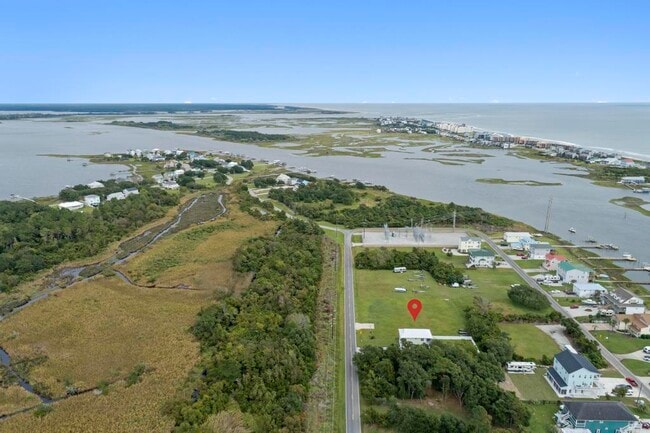 Building Photo - 184 Grandview Dr